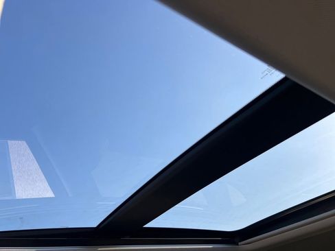 New 2026 Nissan Rogue Platinum image 7