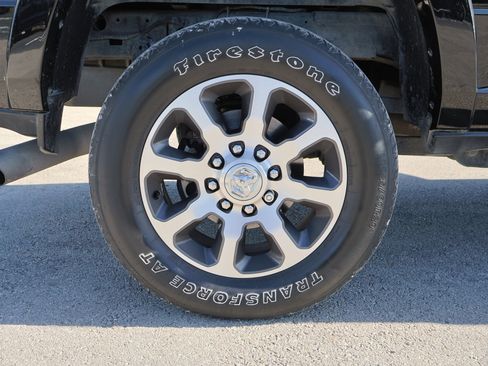 Used 2024 RAM 2500 Limited w/ Towing Technology Group image 11