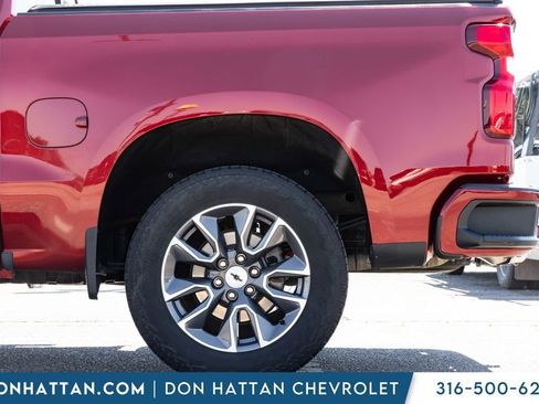 Used 2021 Chevrolet Silverado 1500 RST AWD/4WD image 35