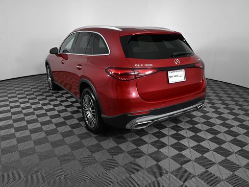 Certified 2024 Mercedes-Benz GLC 300 4MATIC image 4