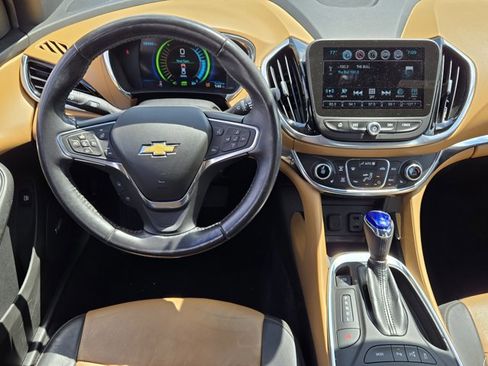 Used 2018 Chevrolet Volt Premier w/ Driver Confidence Package FWD image 25