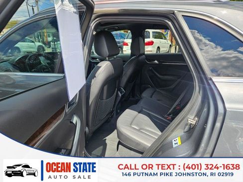 Used 2015 Audi Q3 2.0T Prestige w/ Prestige Package AWD/4WD image 11