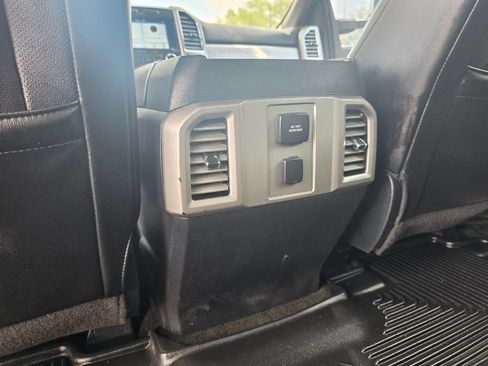 Used 2017 Ford F250 Lariat w/ Lariat Value Package AWD/4WD image 36
