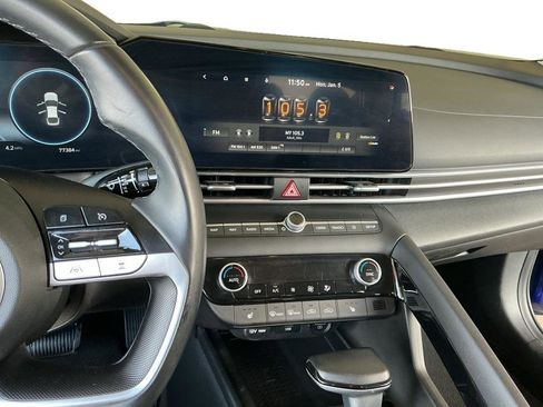 Certified 2023 Hyundai Elantra SEL w/ Convenience Package image 7