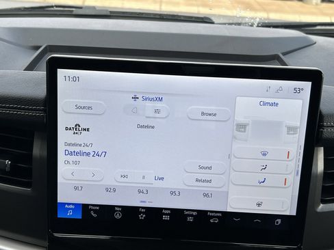 Used 2024 Ford Expedition Max XLT image 29