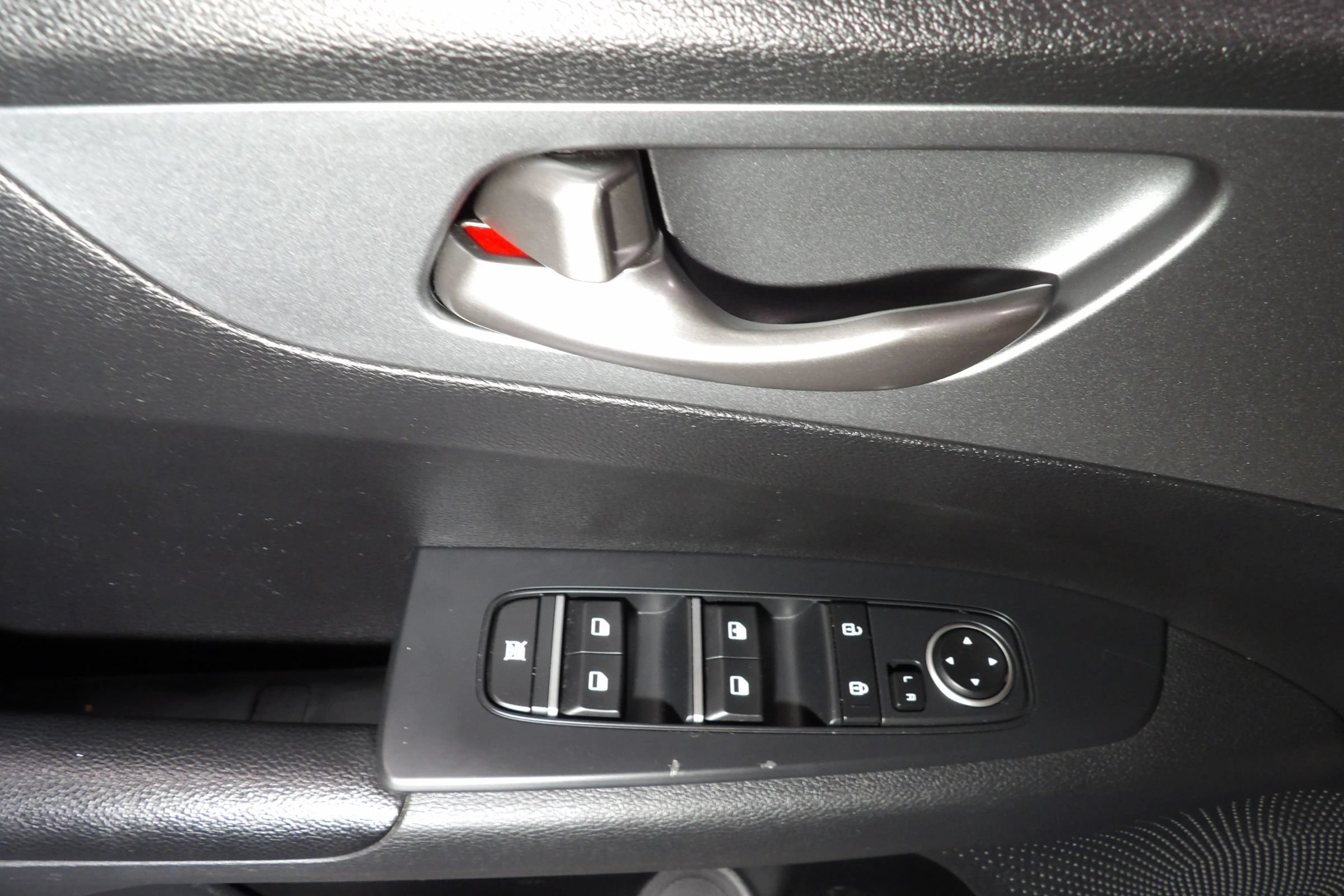 Used 2021 Kia Forte LXS FWD image 8
