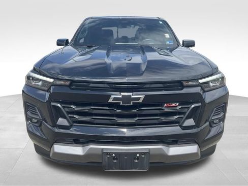 Used 2023 Chevrolet Colorado Z71 w/ Z71 Convenience Package 2 AWD/4WD image 17