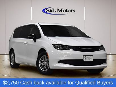 New 2026 Chrysler Voyager LX