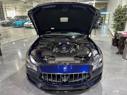 Used 2018 Maserati Quattroporte S GranSport RWD image 74