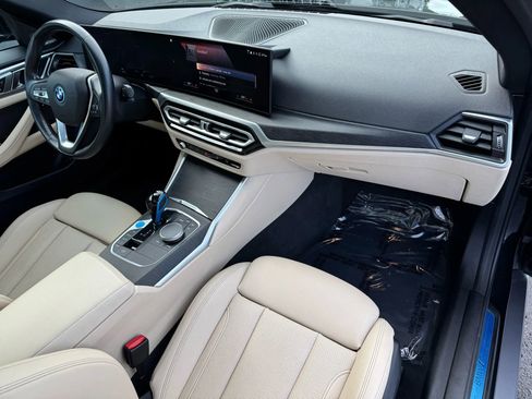 Used 2023 BMW i4 eDrive40 image 23