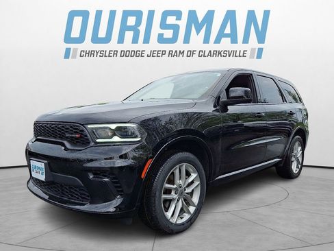 Certified 2023 Dodge Durango GT image 3