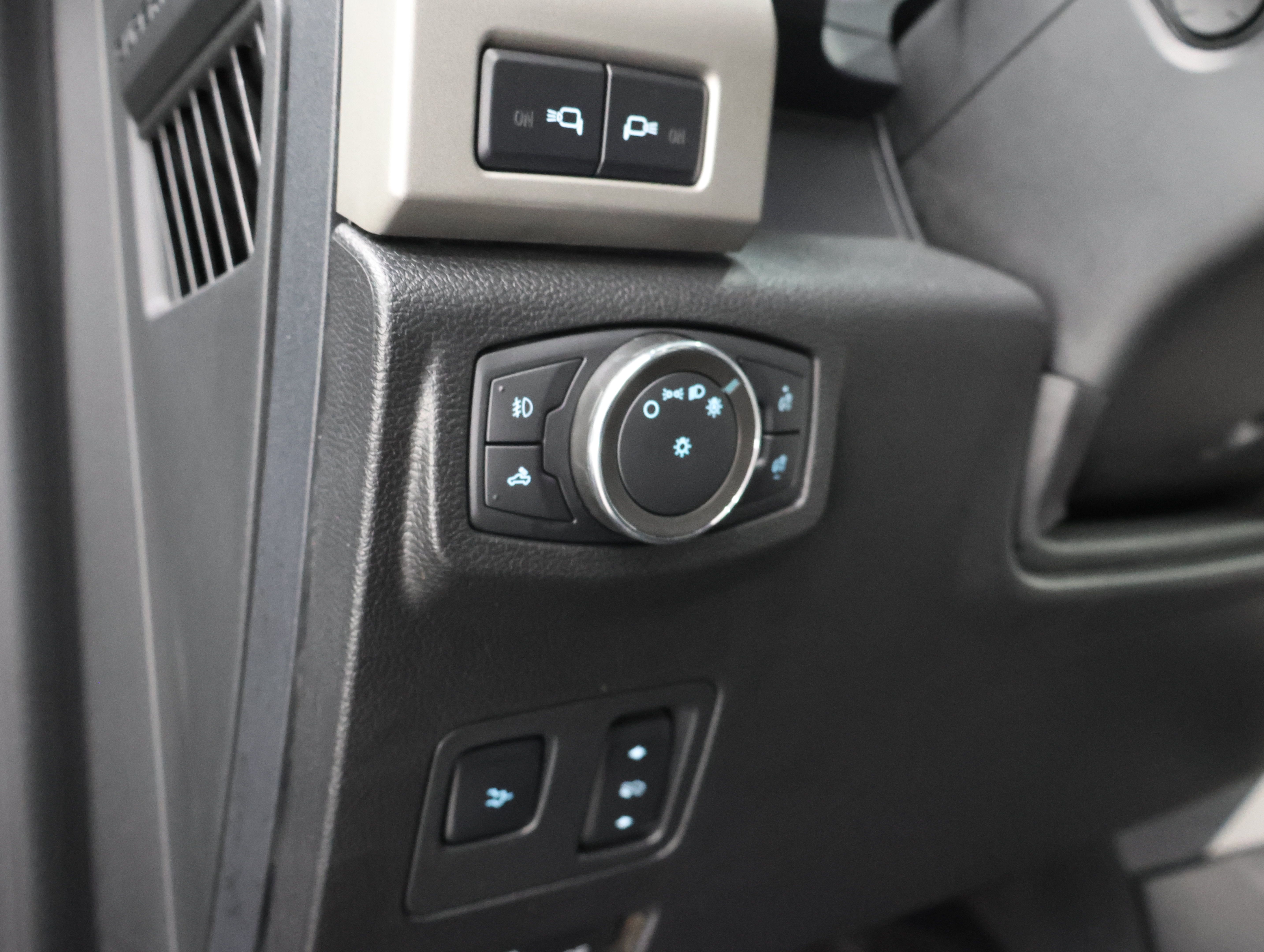 Used 2021 Ford F250 Lariat AWD/4WD image 45