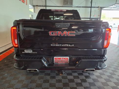 Used 2021 GMC Sierra 1500 Denali w/ Denali Ultimate Package AWD/4WD image 6