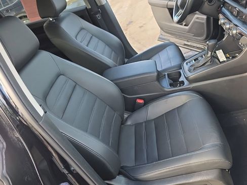 Used 2023 Honda CR-V EX-L image 25