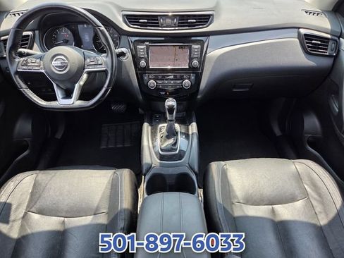 Used 2020 Nissan Rogue Sport SL FWD image 12