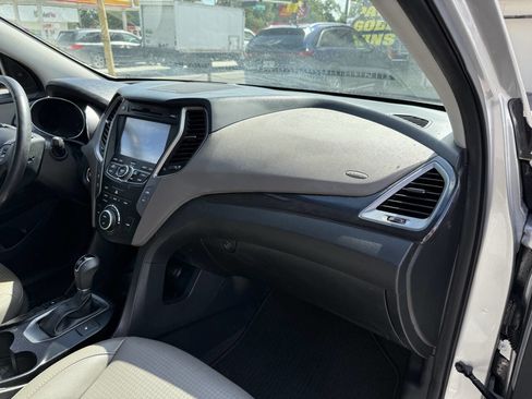 Used 2013 Hyundai Santa Fe Sport 2.0T w/ Technology Pkg FWD image 26
