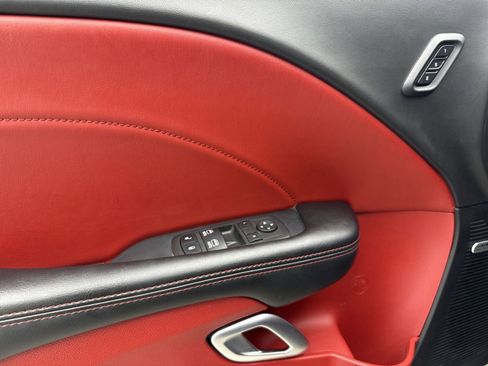 Used 2022 Dodge Challenger GT w/ Plus Package image 31