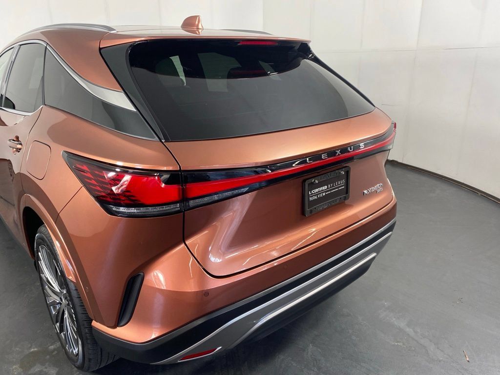 Certified 2023 Lexus RX 350 w/ Accessory Package (Z1) AWD/4WD image 10