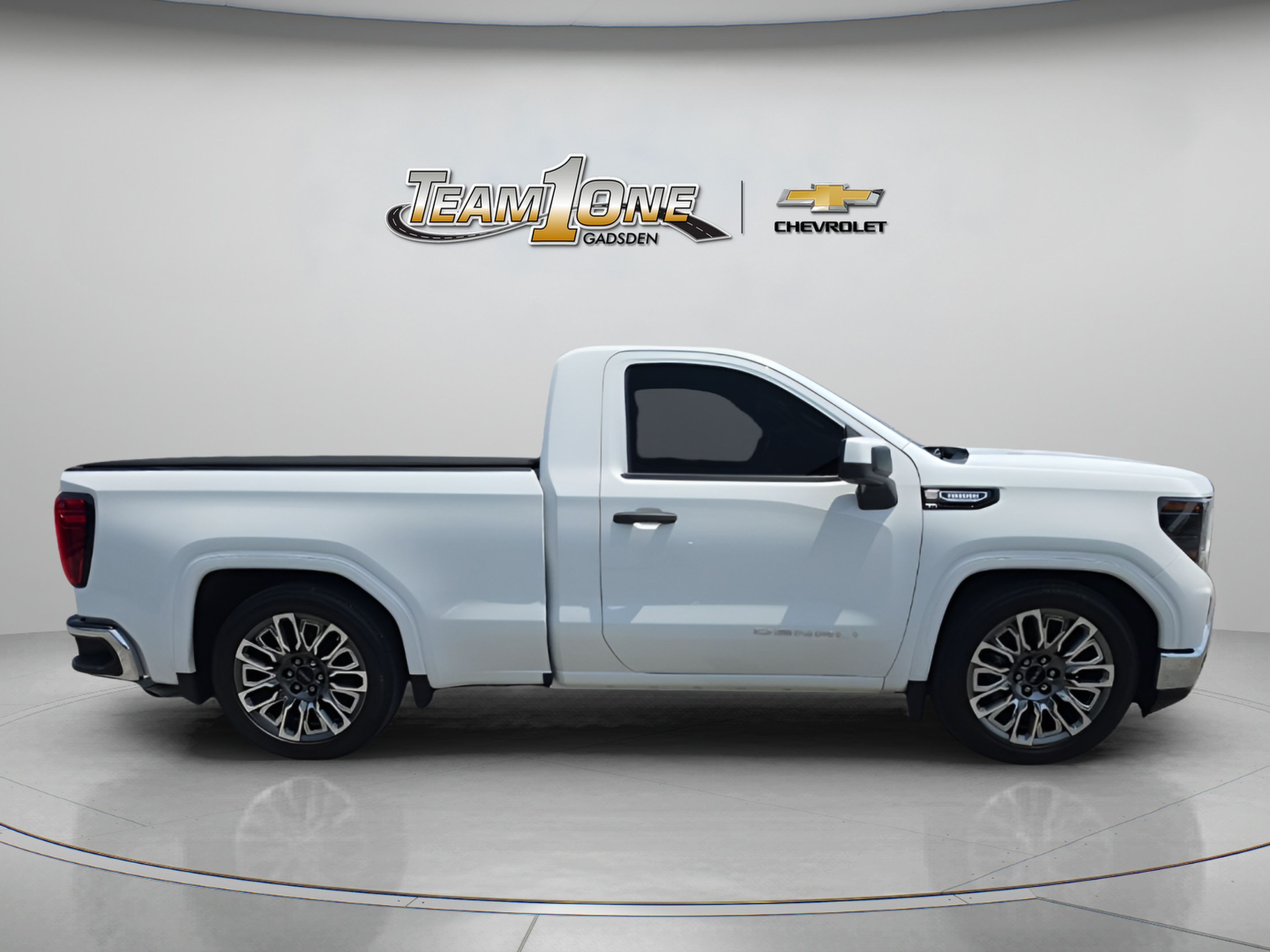 Used 2026 GMC Sierra 1500 Pro w/ Pro Value Package RWD image 9