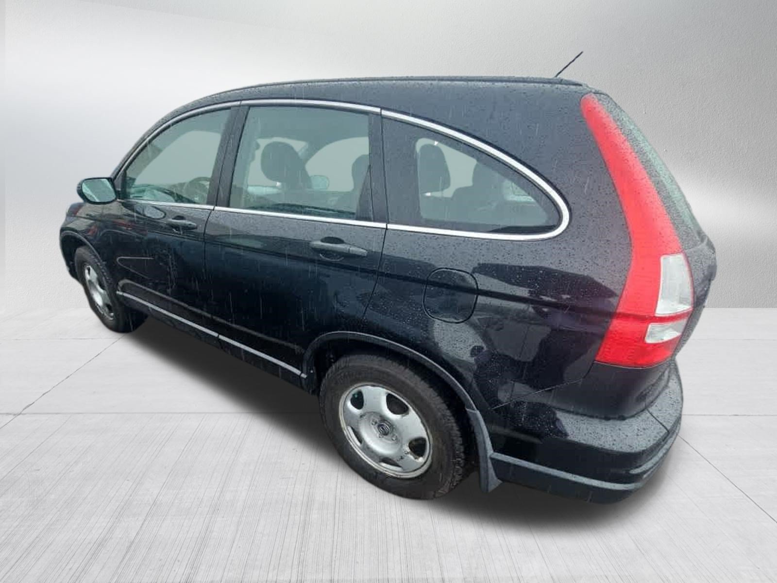 Used 2011 Honda CR-V LX image 6
