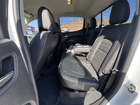 Used 2021 GMC Canyon Denali image 10