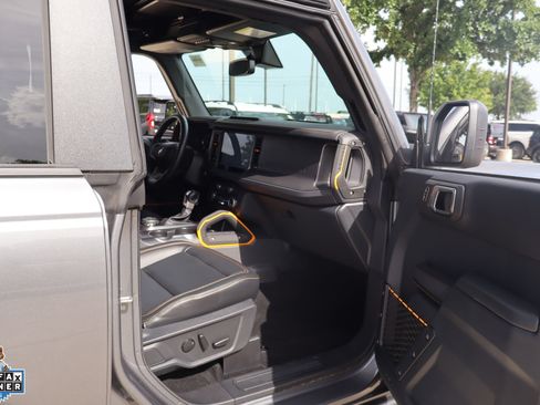 Certified 2024 Ford Bronco Badlands AWD/4WD image 29