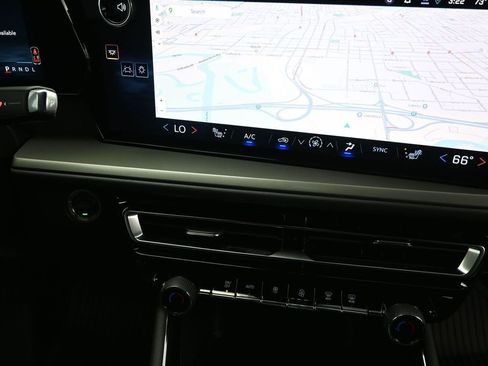 New 2026 Chevrolet Traverse LT image 29