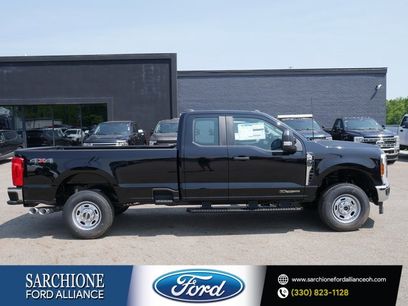 New 2025 Ford F250 XL w/ XL Chrome Package