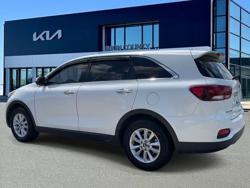 Used 2020 Kia Sorento FWD V6 image 4