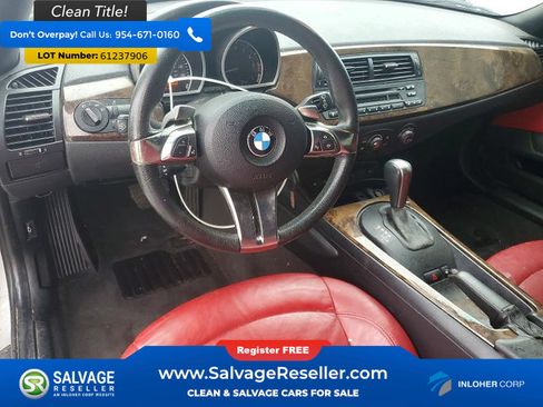 Used 2007 BMW Z4 3.0i RWD image 11