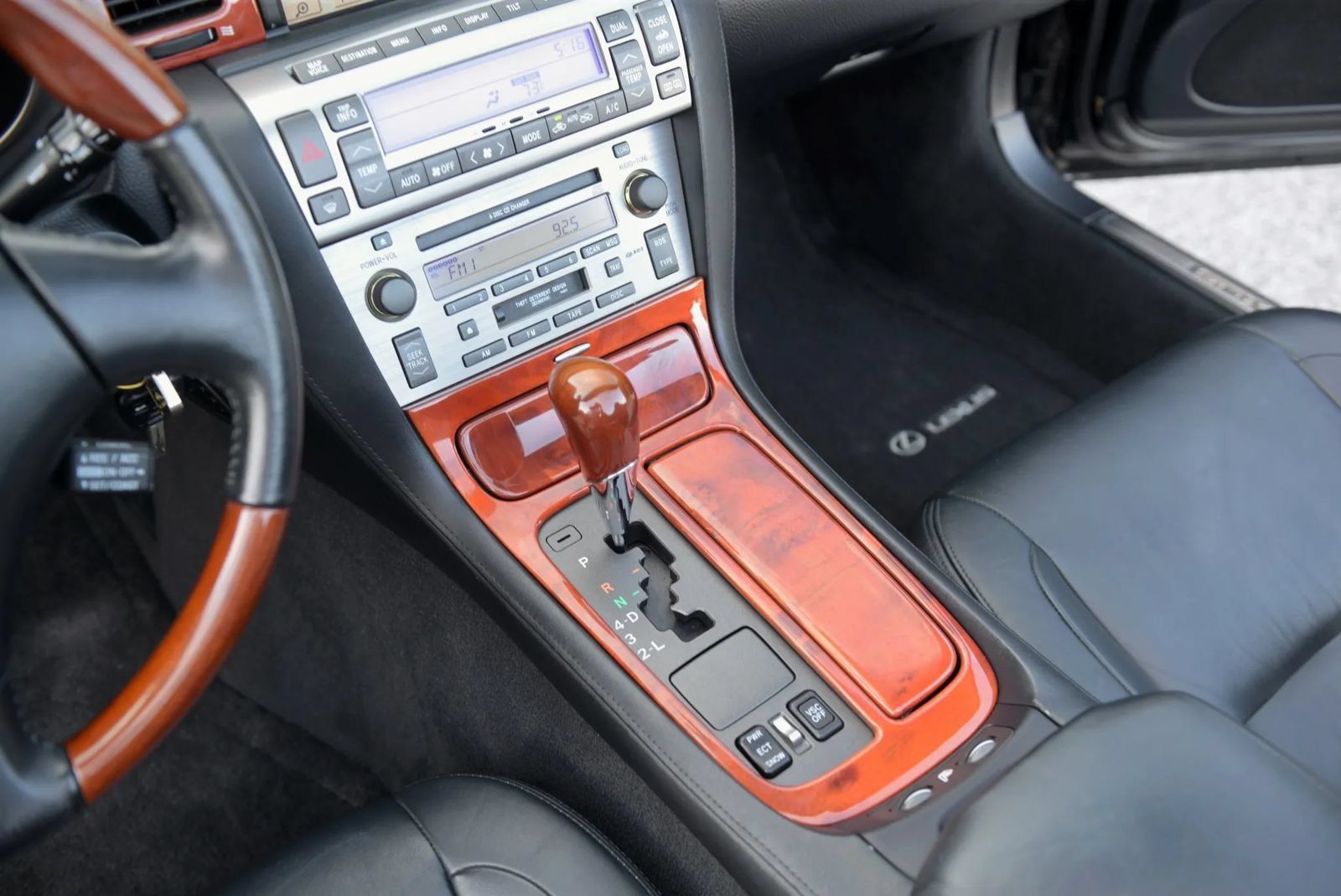 Used 2002 Lexus SC 430 Convertible RWD image 68