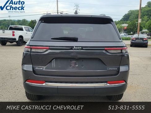 Used 2023 Jeep Grand Cherokee Limited AWD/4WD image 4