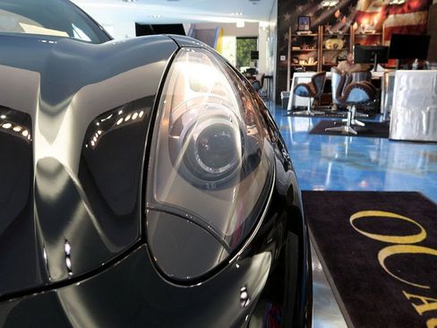 Used 2013 Ferrari California image 31