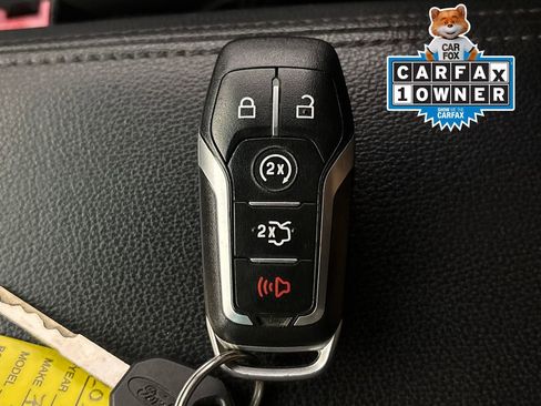 Used 2016 Ford Explorer XLT w/ Equipment Group 202A FWD image 35
