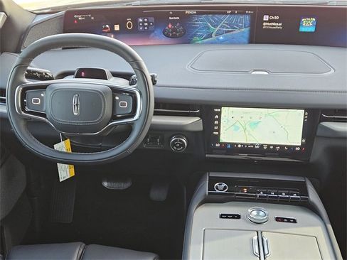 New 2025 Lincoln Navigator L Reserve w/ Jet Appearance Package image 24