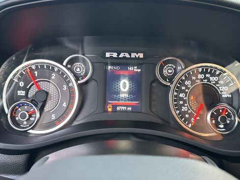 Used 2024 RAM 3500 Big Horn image 20