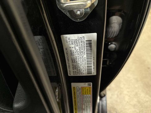 Used 2019 Honda Accord LX image 14