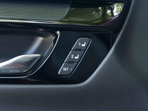 Used 2024 Honda CR-V EX-L image 39