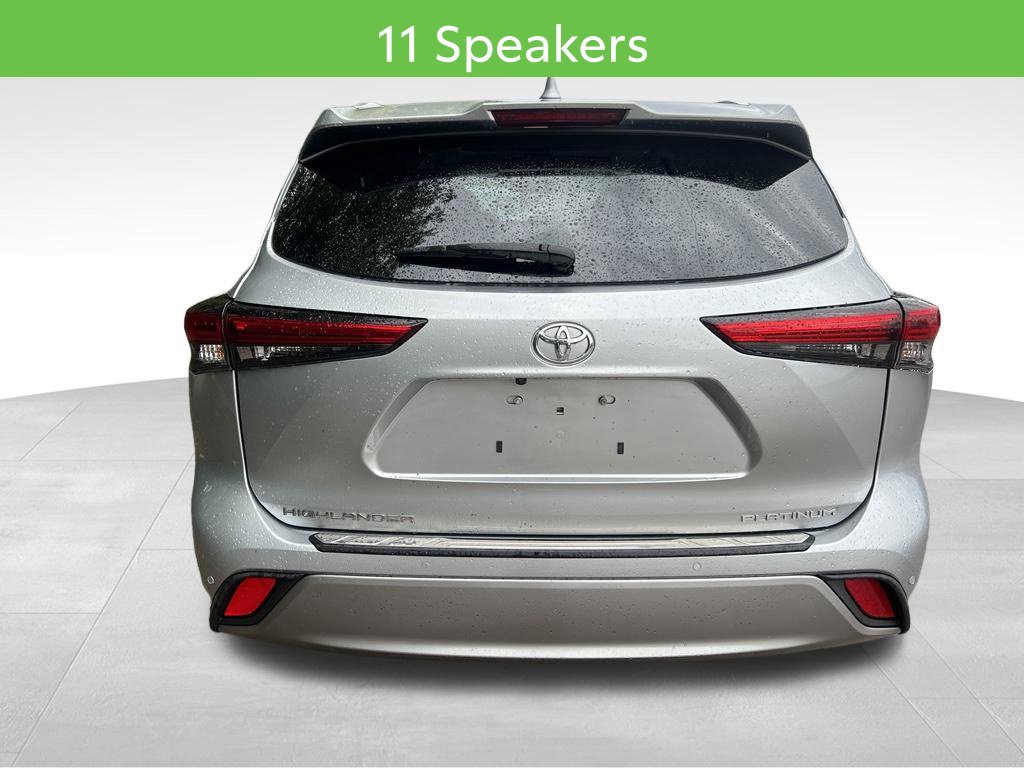 Used 2022 Toyota Highlander Platinum AWD/4WD image 7