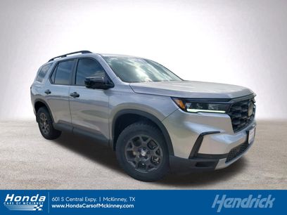 Used 2025 Honda Pilot TrailSport