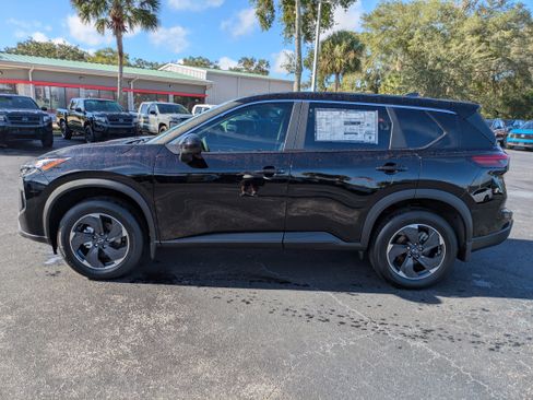 New 2026 Nissan Rogue SV w/ Cold Weather Package image 7