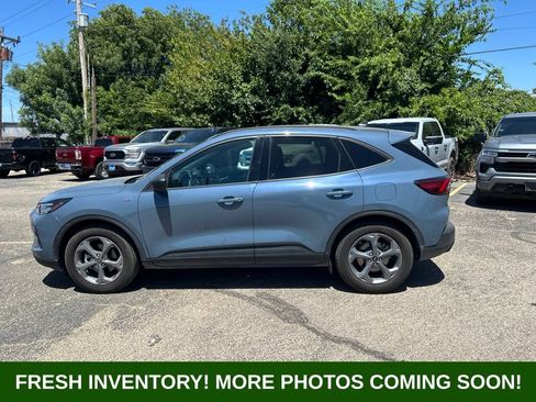 Used 2025 Ford Escape ST-Line FWD image 5