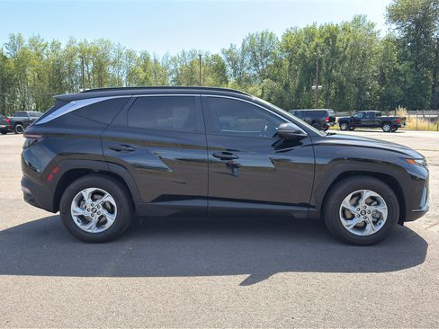 Used 2022 Hyundai Tucson SEL FWD image 25