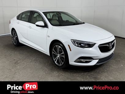 Used 2019 Buick Regal Preferred w/ Driver Confidence Package I