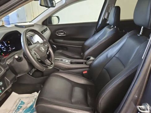 Used 2019 Honda HR-V EX-L image 9