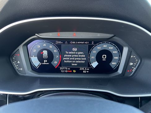 Used 2022 Audi Q3 2.0T Premium AWD/4WD image 35