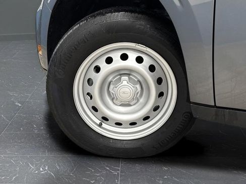 Used 2023 Ford Maverick XL image 31