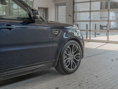 Used 2020 Land Rover Range Rover Sport HSE AWD/4WD image 30