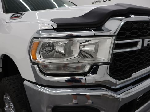 Used 2019 RAM 3500 Tradesman w/ Chrome Appearance Group AWD/4WD image 22