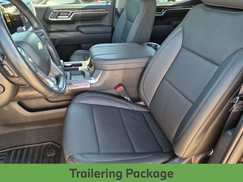 Used 2024 Chevrolet Silverado 1500 LTZ w/ LTZ Convenience Package II AWD/4WD image 16